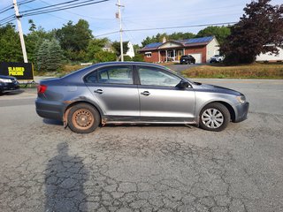 2012 Volkswagen Jetta Sedan Trendline in Hebbville, Nova Scotia - 3 - w320h240px