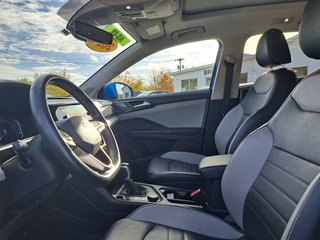 2022 Volkswagen Taos Highline in Hebbville, Nova Scotia - 2 - w320h240px