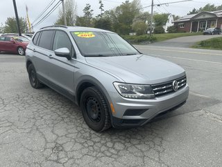 2019 Volkswagen Tiguan Trendline in Hebbville, Nova Scotia - 4 - w320h240px