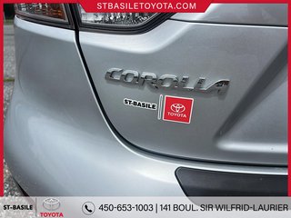 Toyota COROLLA HYBRIDE SE AWD TOIT OUVRANT SIÈGES/VOLANT CHAUFFANT 2023 à Saint-Basile-Le-Grand, Québec - 5 - w320h240px