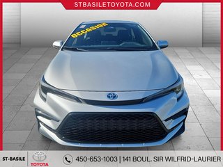 Toyota COROLLA HYBRIDE SE AWD VOLANT/SIEGES CHAUFFANTS CARPLAY 2023 à Saint-Basile-Le-Grand, Québec - 2 - w320h240px