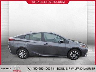 2022  PRIUS PRIME in Saint-Basile-Le-Grand, Quebec - 4 - w320h240px