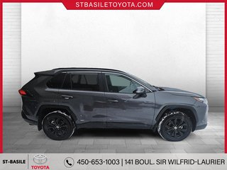 2023 Toyota RAV4 Hybrid SE AWD MAGS TOIT CAMERA APPLE CARPLAY in Saint-Basile-Le-Grand, Quebec - 4 - w320h240px