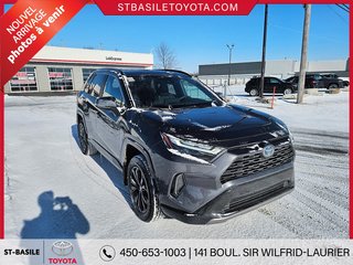 Toyota RAV4 Hybrid SE AWD MAGS TOIT CAMERA APPLE CARPLAY 2023 à Saint-Basile-Le-Grand, Québec - 3 - w320h240px