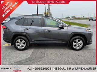 Toyota RAV4 Hybrid XLE AWD TOIT SIEGES ET VOLANT CHAUFFANT CAMERA 2023 à Saint-Basile-Le-Grand, Québec - 4 - w320h240px
