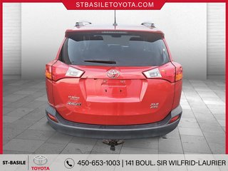 RAV4 XLE AWD MAGS TOIT SIEGES CHAUFFANTS CAMERA RECUL 2015 à Saint-Basile-Le-Grand, Québec - 6 - w320h240px