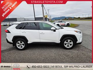 2021  RAV4 XLE FWD MAGS TOIT SIEGES/VOLANT CHAUFFANT APPLE in Saint-Basile-Le-Grand, Quebec - 4 - w320h240px