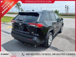Toyota RAV4 LE AWD SIÈGES CHAUFFANT BLUETOOTH 2021 à Saint-Basile-Le-Grand, Québec - 4 - w320h240px