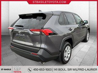2022 Toyota RAV4 LE AWD  SIEGES CHAUFFANT BLUETOOTH in Saint-Basile-Le-Grand, Quebec - 5 - w320h240px