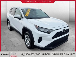 Toyota RAV4 LE AWD SIÈGES CHAUFFANT BLUETOOTH 2022 à Saint-Basile-Le-Grand, Québec - 2 - w320h240px