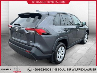 Toyota RAV4 LE FWD SIEGES CHAUFFANTS CAMERA RECUL BLUETOOTH 2022 à Saint-Basile-Le-Grand, Québec - 4 - w320h240px