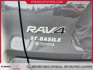 Toyota RAV4 LE FWD SIEGES CHAUFFANTS CAMERA RECUL BLUETOOTH 2022 à Saint-Basile-Le-Grand, Québec - 5 - w320h240px
