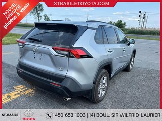 Toyota RAV4 XLE AWD SIÈGES CHAUFFANT TOIT OUVRANT BLUETOOTH 2022 à Saint-Basile-Le-Grand, Québec - 4 - w320h240px