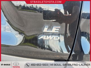 2024 Toyota RAV4 LE AWD SIEGES CHAUFFANTS CAMERA RECUL BLUETOOTH in Saint-Basile-Le-Grand, Quebec - 6 - w320h240px
