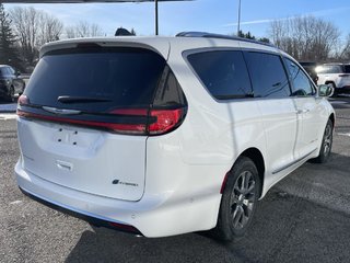 Pacifica Hybrid Pinnacle 2024 à Saint-Basile-le-Grand, Québec - 5 - w320h240px