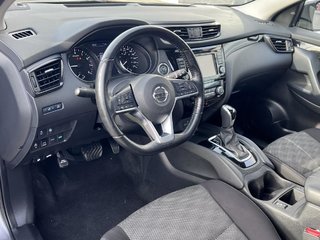 Nissan Qashqai SV TI CVT 2020 à Saint-Basile-le-Grand, Québec - 6 - w320h240px