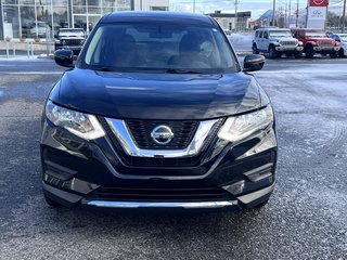 Nissan Rogue S TA 2018 à Saint-Basile-le-Grand, Québec - 2 - w320h240px