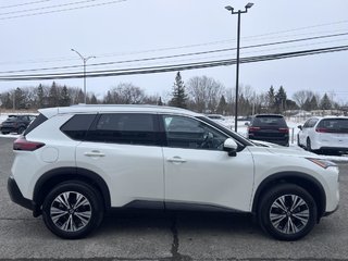 2021 Nissan Rogue SV TA in Saint-Basile-le-Grand, Quebec - 4 - w320h240px