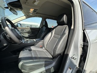 Nissan Rogue SV PRIVILEGE AWD 2021 à Saint-Basile-le-Grand, Québec - 4 - w320h240px