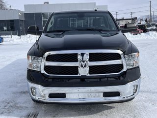 Ram 1500 Classic SLT cabine simple 4x4 caisse de 8 pi 2023 à Saint-Basile-le-Grand, Québec - 2 - w320h240px