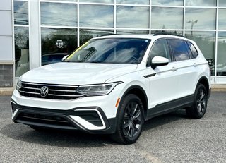 Volkswagen Tiguan Comfortline 4MOTION 2022 à Saint-Basile-le-Grand, Québec - 2 - w320h240px