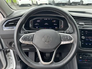 Volkswagen Tiguan Comfortline 4MOTION 2022 à Saint-Basile-le-Grand, Québec - 6 - w320h240px