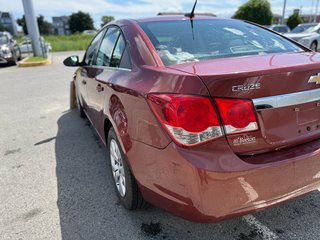 Chevrolet Cruze LT TURBO w/1SA**TEL QUEL**PAS DE GARANTIE**A/C** 2012 à Saint-Eustache, Québec - 4 - w320h240px
