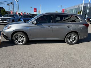 Mitsubishi OUTLANDER PHEV SE LIMITED 2019 à Saint-Eustache, Québec - 2 - w320h240px