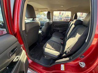 2019 Mitsubishi Outlander PHEV SE LTD EDT*S-AWC*TAUX À PARTIR 0.9%*TOIT OUVRANT* in Saint-Eustache, Quebec - 6 - w320h240px