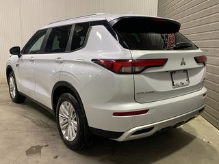 Mitsubishi OUTLANDER PHEV LE DÉMO 2025 à Saint-Eustache, Québec - 4 - w320h240px
