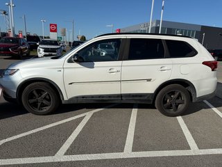 Mitsubishi Outlander SE ANNIVERSARY EDT**AWD/4X4**CUIR**TOIT**V6 3.0L** 2018 à Saint-Eustache, Québec - 3 - w320h240px