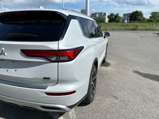 Mitsubishi Outlander SEL 2022 à Saint-Eustache, Québec - 4 - w320h240px