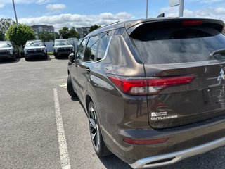 Mitsubishi Outlander SEL 2022 à Saint-Eustache, Québec - 3 - w320h240px