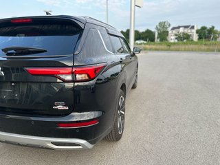 Mitsubishi Outlander SEL**S-AWC**TAUX À PARTIR 0.9%**TOIT OUVRANT**CUIR 2024 à Saint-Eustache, Québec - 5 - w320h240px