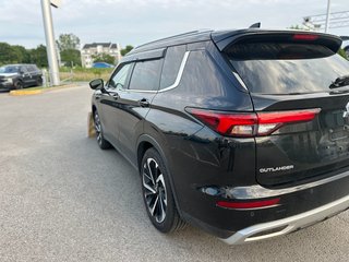 Mitsubishi Outlander SEL**S-AWC**TAUX À PARTIR 0.9%**TOIT OUVRANT**CUIR 2024 à Saint-Eustache, Québec - 4 - w320h240px