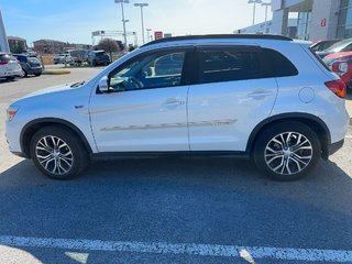 Mitsubishi RVR GT**AWD/4X4**2.4L**CUIR**TOIT PANO**BLUETOOTH** 2017 à Saint-Eustache, Québec - 3 - w320h240px