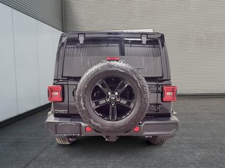 2023 Jeep Wrangler 4-Door Sahara Altitude 3.6 L V6