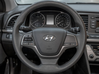 Hyundai Elantra  2017 à St-Jérôme, Québec - 19 - w320h240px