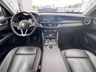 Alfa Romeo Stelvio  2018 à St-Jérôme, Québec - 10 - w320h240px