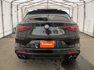 2021 Alfa Romeo Stelvio in St-Jérôme, Quebec - 9 - w320h240px