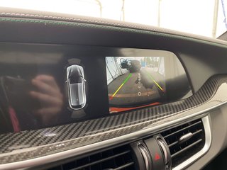 2021 Alfa Romeo Stelvio in St-Jérôme, Quebec - 16 - w320h240px