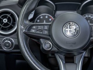 Alfa Romeo Stelvio  2022 à St-Jérôme, Québec - 15 - w320h240px