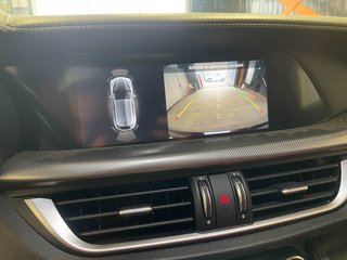 2022 Alfa Romeo Stelvio in St-Jérôme, Quebec - 16 - w320h240px