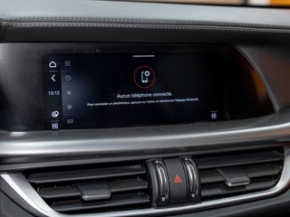 Alfa Romeo Stelvio  2022 à St-Jérôme, Québec - 18 - w320h240px