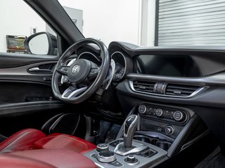 Alfa Romeo Stelvio  2022 à St-Jérôme, Québec - 27 - w320h240px