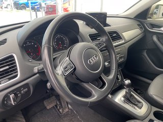 2018 Audi Q3 in St-Jérôme, Quebec - 4 - w320h240px