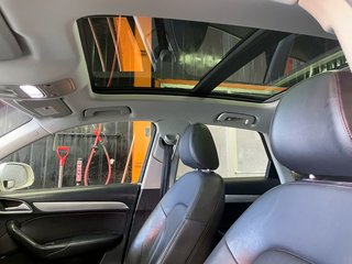 2018 Audi Q3 in St-Jérôme, Quebec - 3 - w320h240px