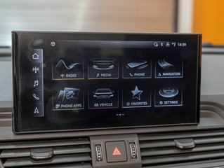 Audi Q5  2023 à St-Jérôme, Québec - 17 - w320h240px