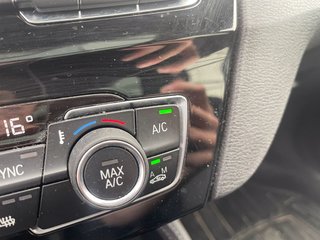 2018 BMW X1 in St-Jérôme, Quebec - 16 - w320h240px