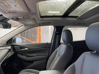 Buick Encore GX  2021 à St-Jérôme, Québec - 3 - w320h240px